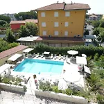 Hotel Rita