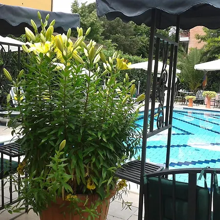 Rita מונטה קטיני טרמה