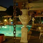 Hotel Rita 3*