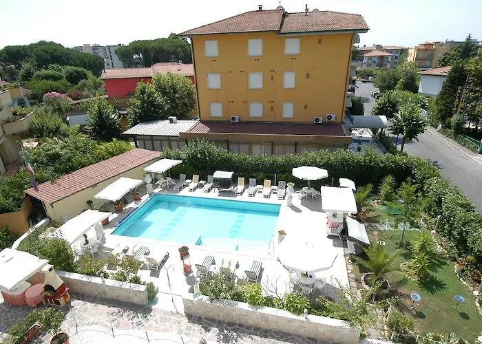 Hotel Rita